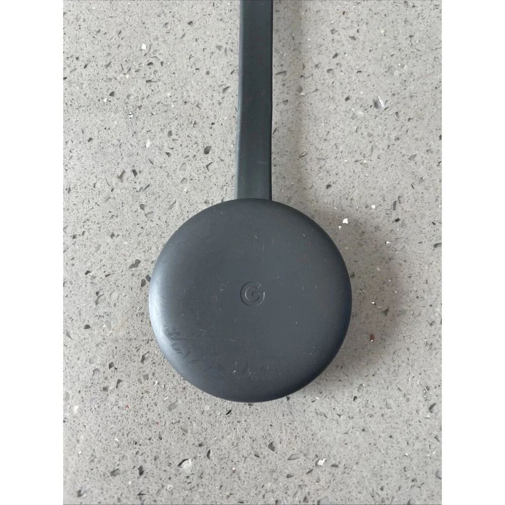 Google Chromecast 3rd Gen NC2-6A5 HDMI 1080p NO POWER ADAPTER SUPPLY Included